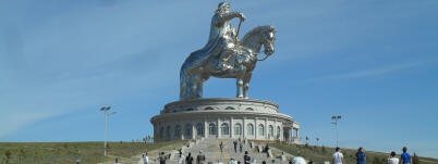 Chinggis Khaan Equestrian Statue